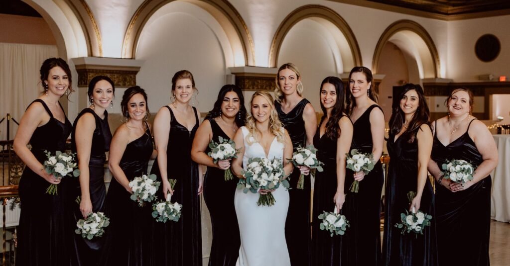 Modern Wedding Party Style Meets Classic Design: A Timeless Celebration